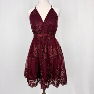 Lulus Size XS Maroon Red Lace Tulle Short Cocktail Prom Homecoming Formal Dress